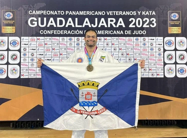 Aleta piauiense Stanley Torres