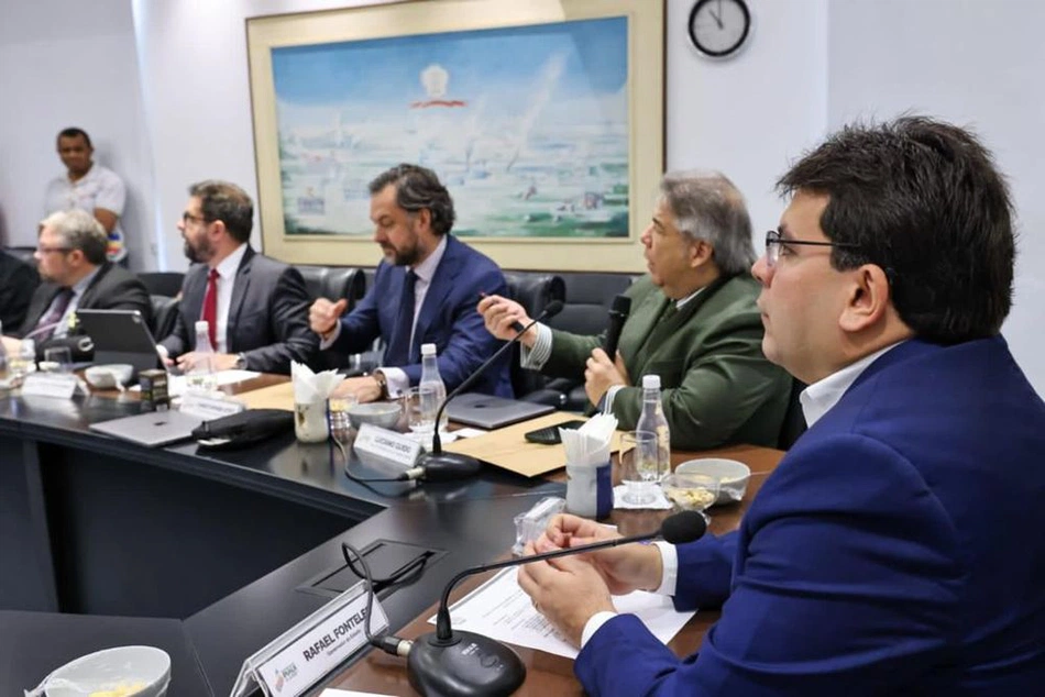 Reunião com o CEO da Solar Outdoor Media