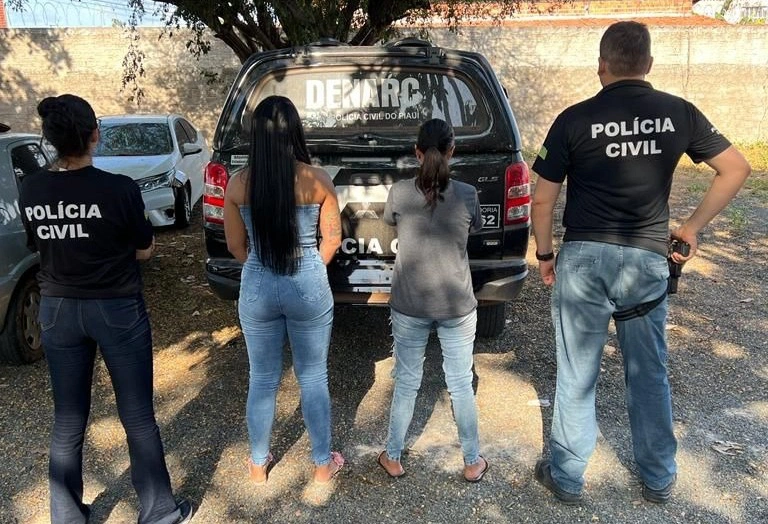 Polícia prende duas pessoas em flagrante por tráfico de drogas em Teresina