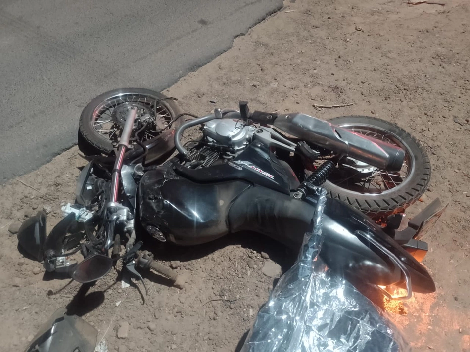 Colisão entre moto e carro deixa casal morto em Luís Correia.