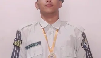 Estudante do colégio da PM do Piauí