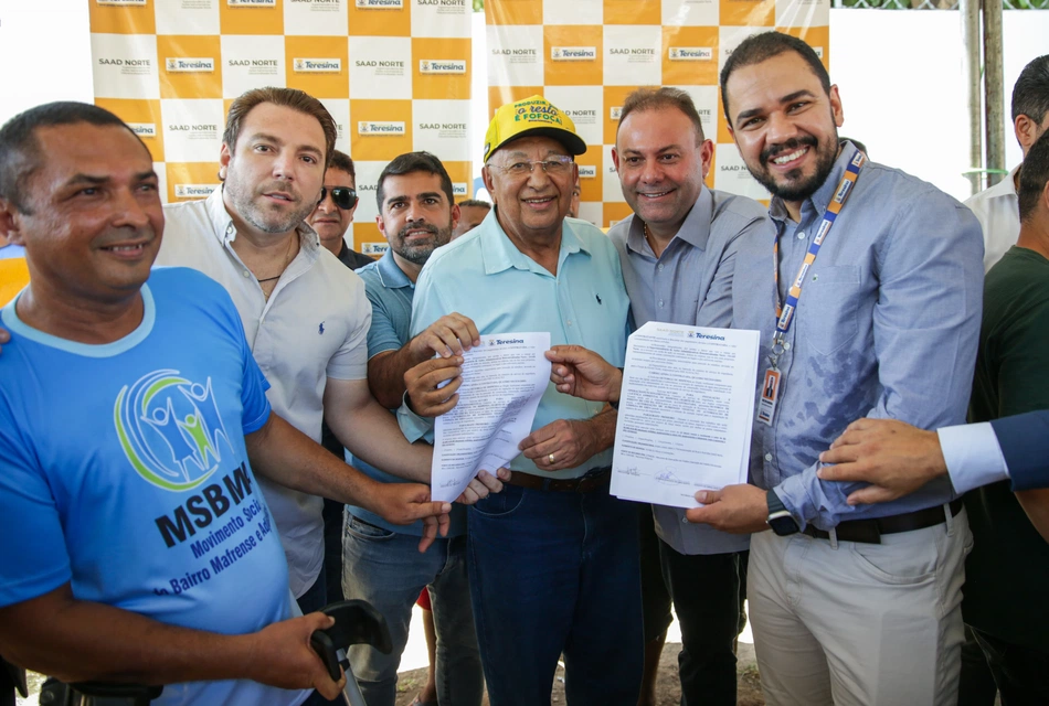 Dr. Pessoa assina ordem de pavimentação asfáltica para ruas da zona Norte de Teresina