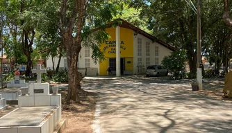 Cemitério Público do Renascença em Teresina.