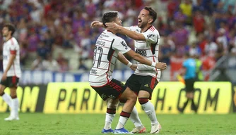 Flamengo vence Fortaleza