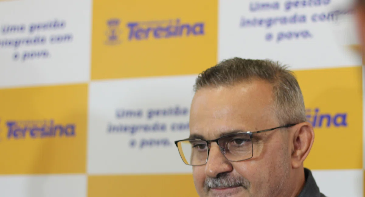 Secretário de Defesa Civil, Carlos Ribeiro.