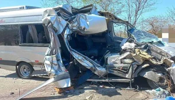Sete piauienses da mesma família morrem em acidente no Pernambuco
