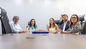 Acordo de cooperação na área social para o Piauí.