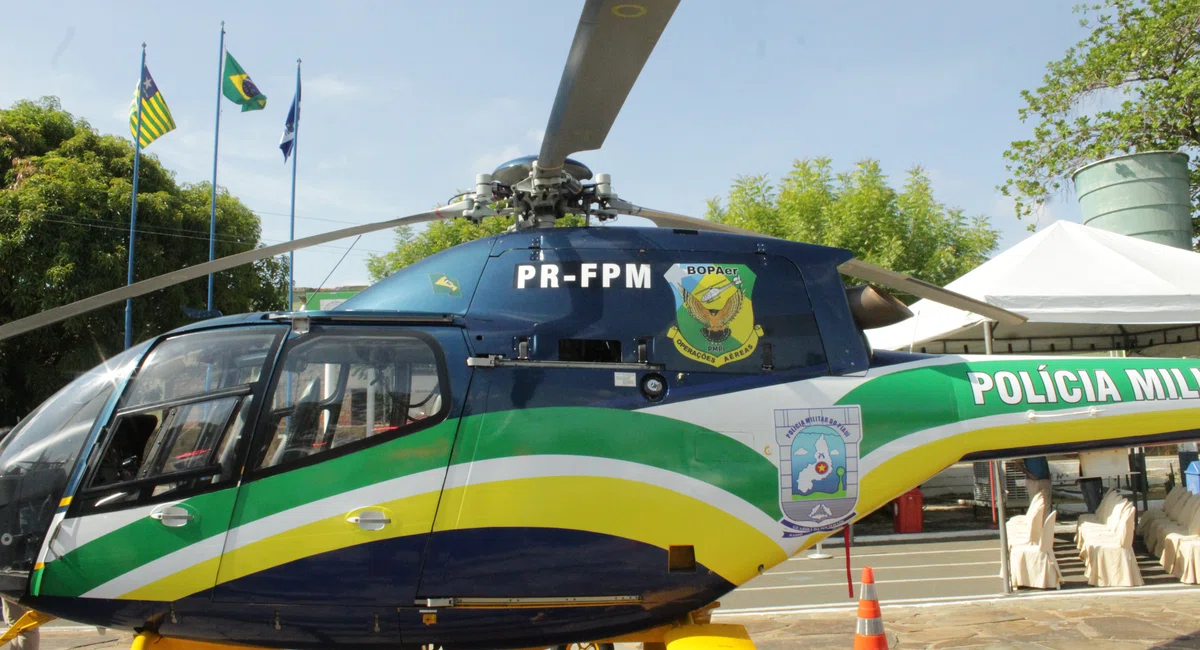 Helicóptero que aturar em Parnaíba