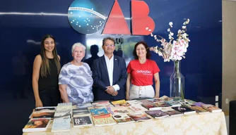 OAB realiza doação de livros