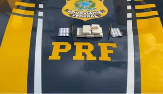 PRF apreende 2,6 kg de ouro, 32 comprimidos de anfetaminas e munições