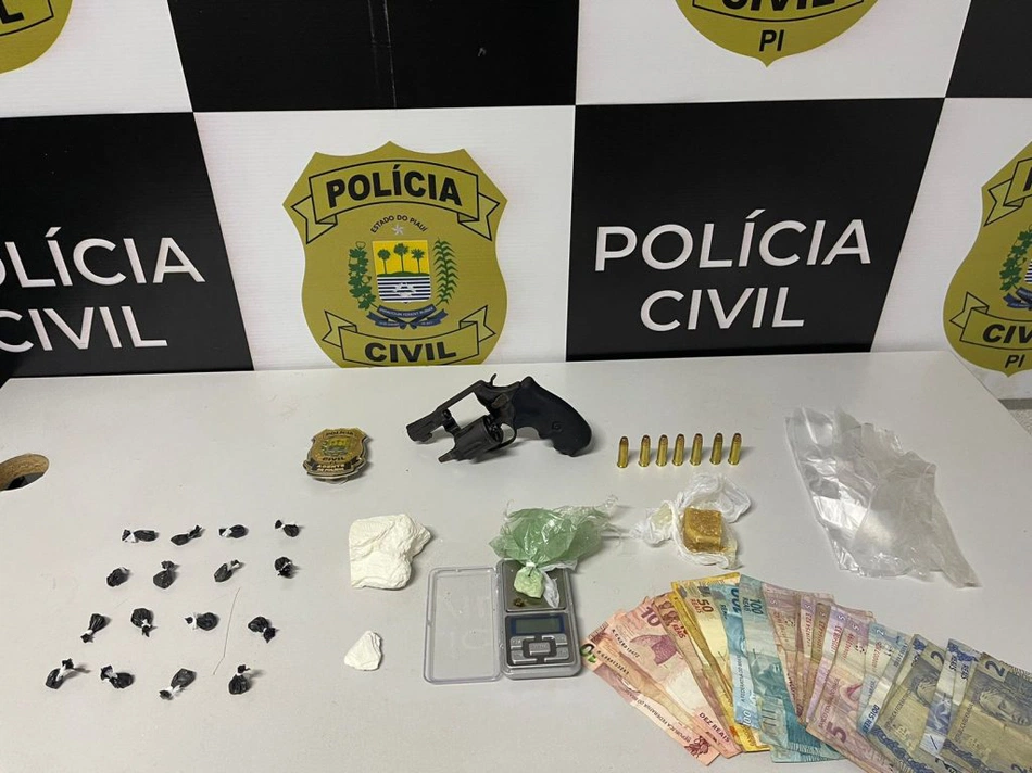 Dupla é presa por tráfico de drogas no bairro Monte Verde em Teresina