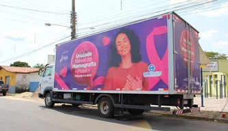 Caminhão da Mamografia.