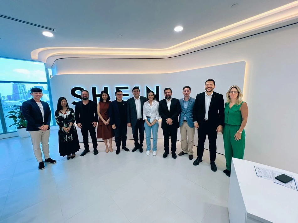Em Singapura, Rafael apresenta oportunidades do Piauí para a gigante do varejo Shein.