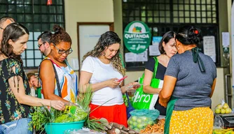 Coletivos da Agricultura Familiar levam produtos à "Feirinha Oxente de Teresina"