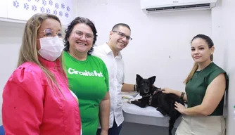 Semarh realiza atendimento mais de 500 animais no Piauí Pet Castramóvel