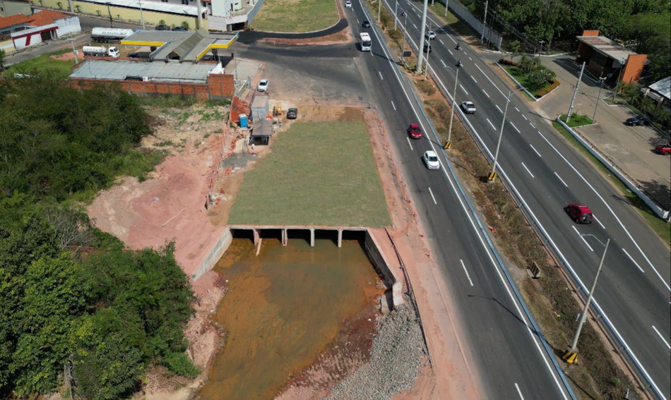 Rafael Fonteles inaugura obra da galeria de drenagem urbana na BR-343