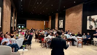 Semarh promove happy hour com jornalistas para divulgar balanço de 2024