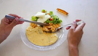 Escolas estaduais do Piauí ampliam alimentação saudável