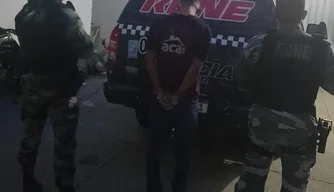 Homem é preso por porte ilegal de arma
