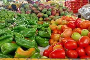 Preço de alimentos recua e inflação de junho fica em 0,16%, diz IBGE
