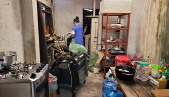 Vigilância Sanitária do Piauí Fiscaliza estabelecimento em Teresina.