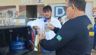 Imepi e Procon autuam 15 postos de combustíveis na Operação Petróleo na Medida Certa