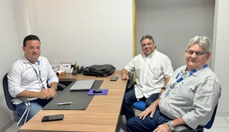 Deputado Júlio Arcoverde discute sobre infraestrutura e mobilidade para Teresina
