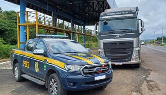 Caminhoneiro é preso com sinais de embriaguez na BR-316 em Teresina