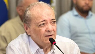 Silvio Mendes participa de reunião com secretariado para discutir finanças e orçamentário de Teresina
