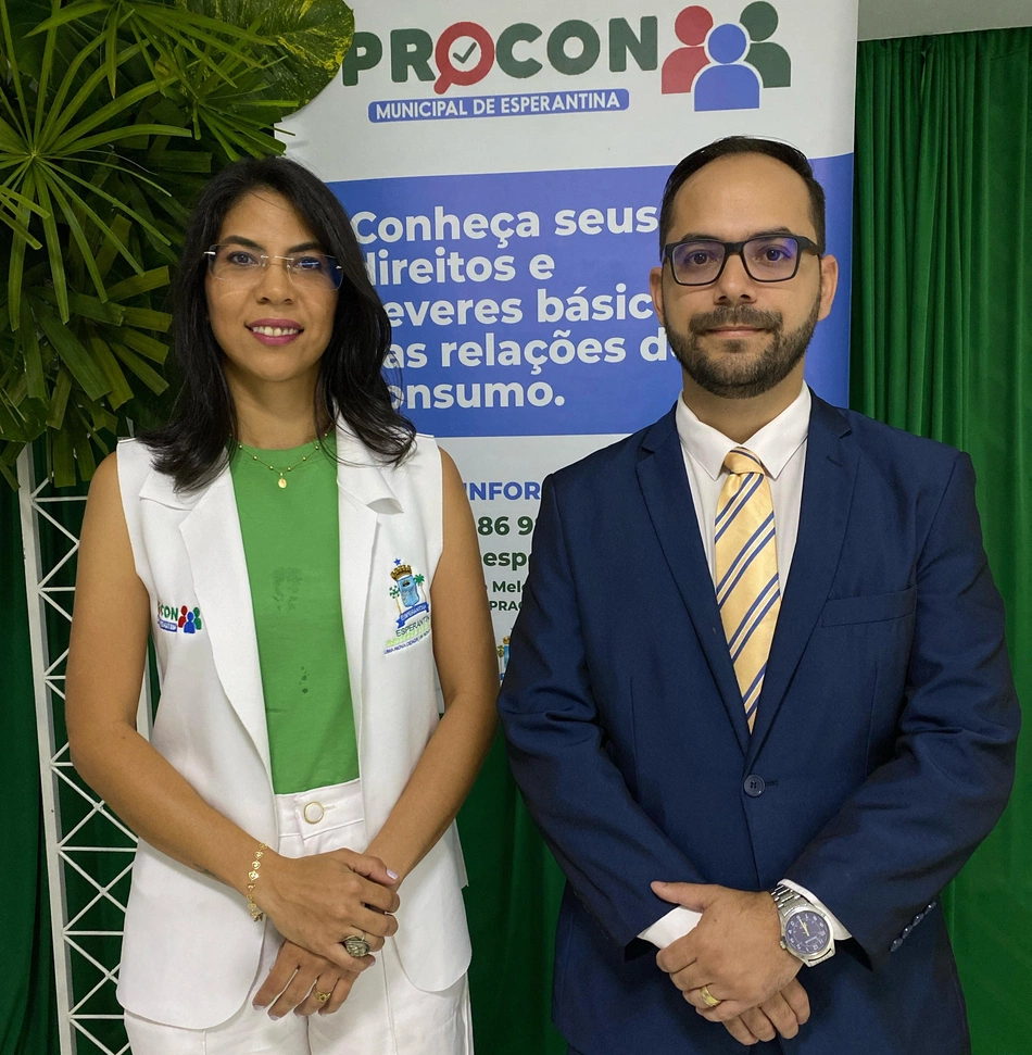 Representantes do Procon