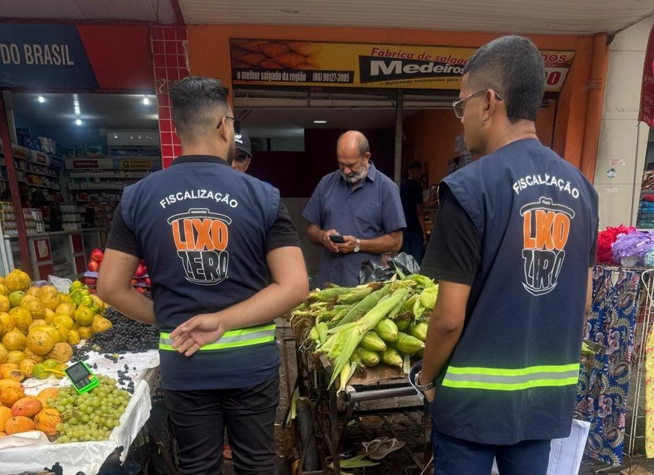 Fiscalização contra descarte irregular de lixo