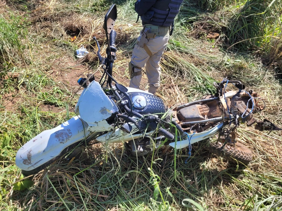 Acidente envolvendo moto em Geminiano