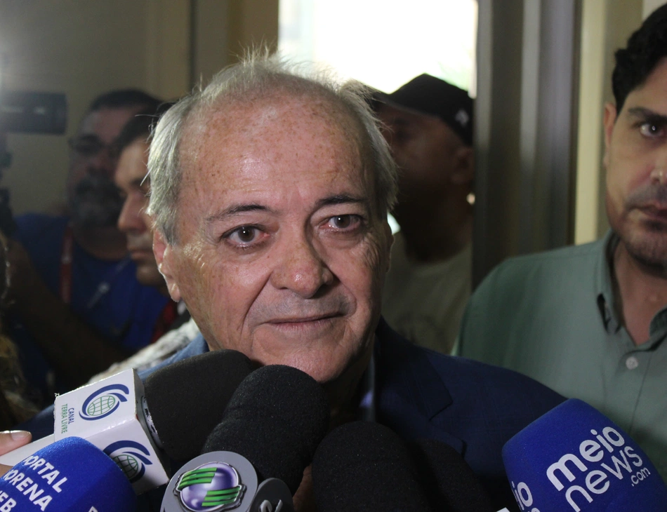Dr. Silvio Mendes
