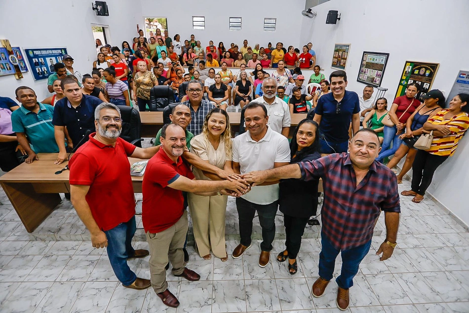Vereadora Vitória participa do lançamento do Programa Fomento Rural em Novo Santo Antônio