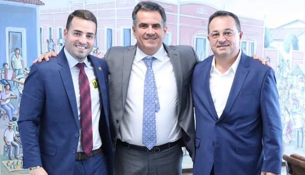 Ciro Nogueira recebe prefeitos e lideranças de quatro municípios do Piauí
