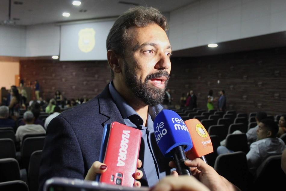 Fernando Aragão