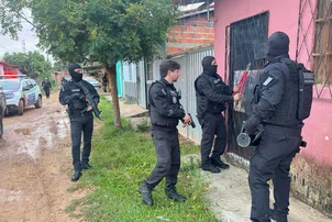 Polícia deflagra operação contra organização criminosa em Teresina