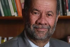 Carlos Lupi deixa Ministério da Previdência após fraudes no INSS