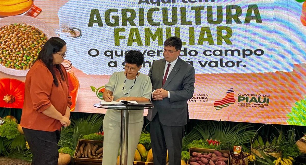 Governador anuncia mais de R$ 100 milhões para agricultura familiar