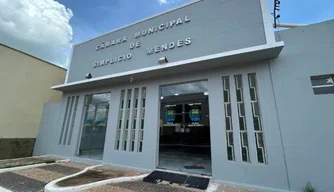 Câmara Municipal de Simplício Mendes