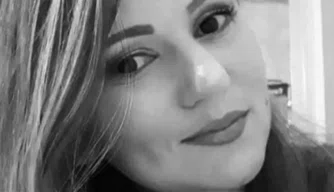 Mulher é assassinada com golpes de faca