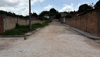 Obra em Esperantina