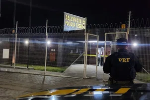 PRF encaminha homem à PF após documento com falsificação no PI