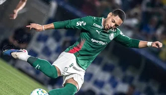 Vitor Roque, atacante do Palmeiras
