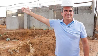 Ciro Nogueira visita obras e reforça investimentos em educação em Barro Duro