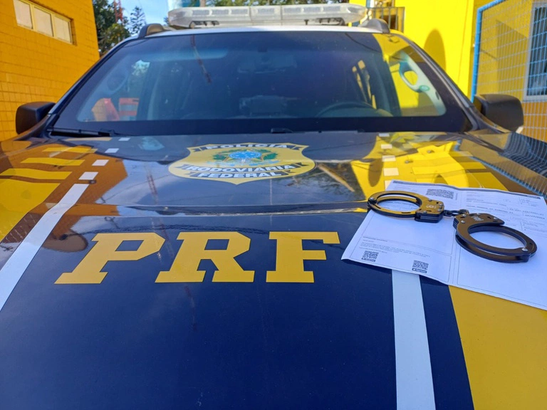 algema prf prisão