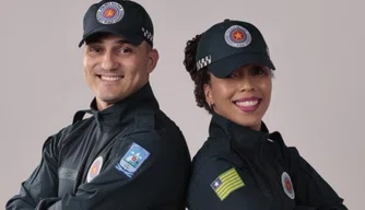 Governo do Piauí entrega novo fardamento e armamento aos policiais