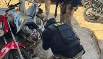 Motocicleta recuperada durante fiscalização