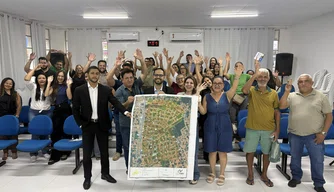 Prefeitura de Esperantina e Governo do Estado Realizam Audiência Pública do Programa Casa Legal