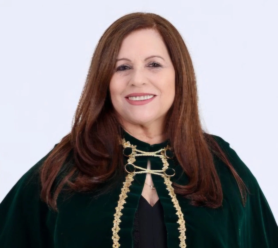 Dra. Valdira de Caldas Brito Vieira